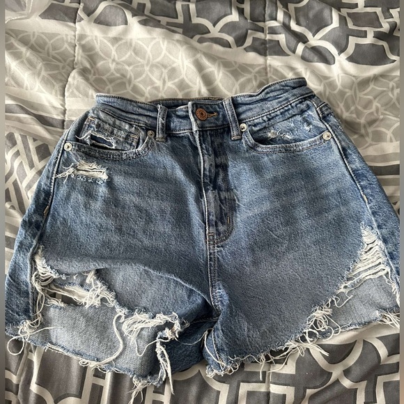 Jean shorts - Picture 1 of 2